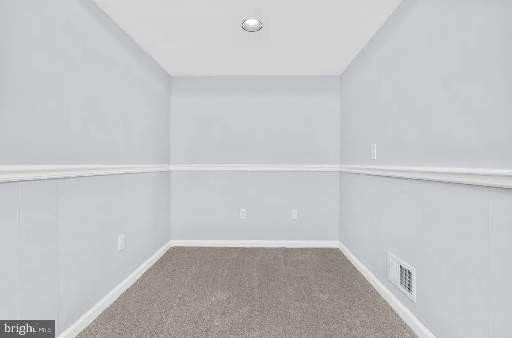 1364 JAY ROAD Eldersburg, MD 21784