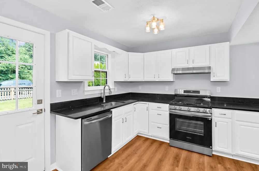 1364 JAY ROAD Eldersburg, MD 21784