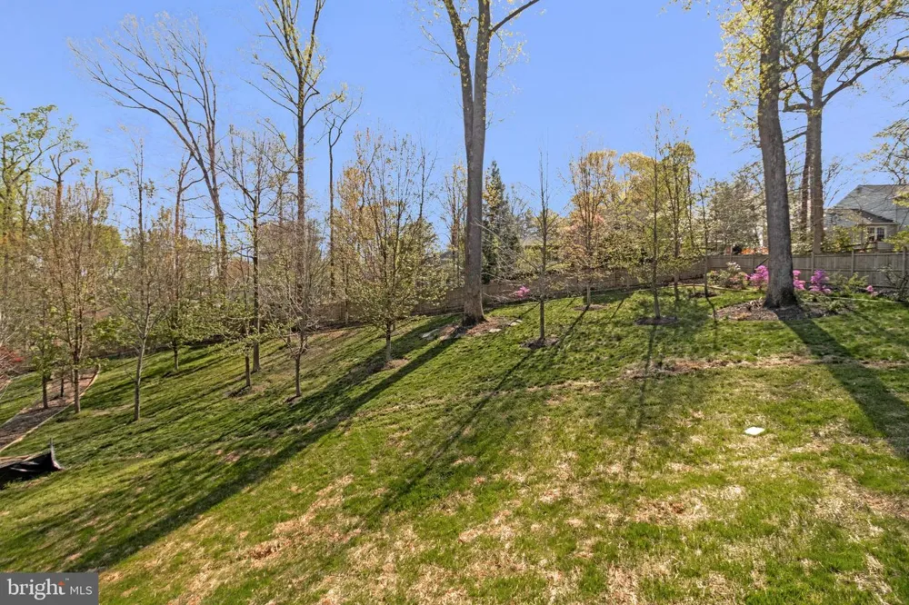3525 GLENBROOK ROAD Fairfax, VA 22031