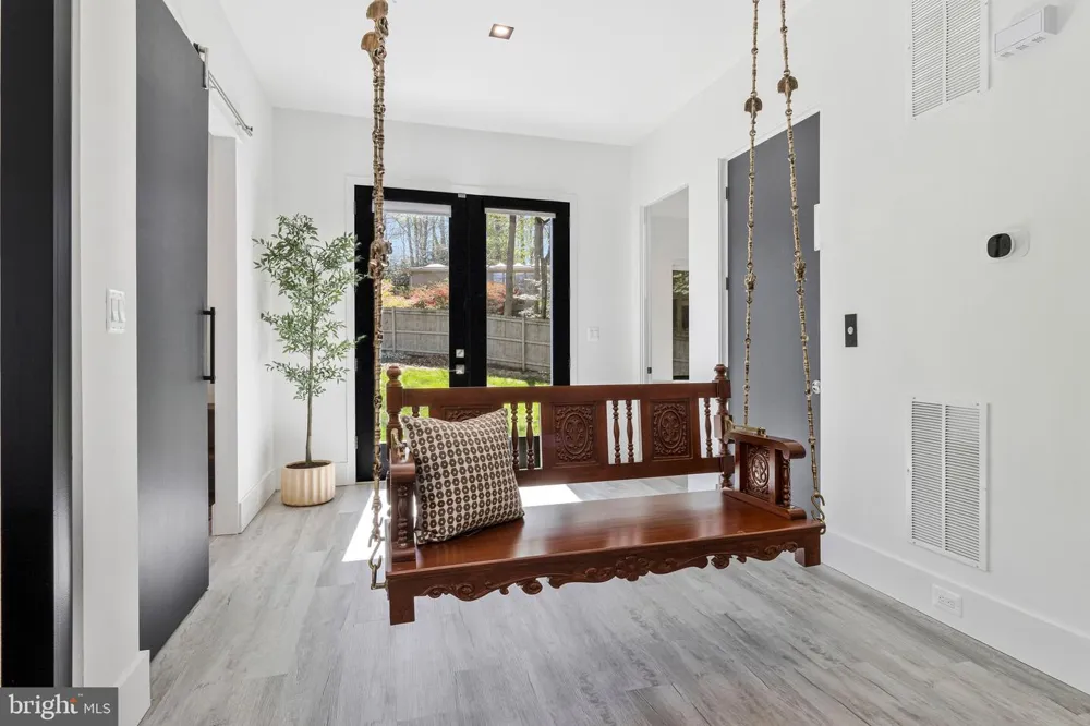 3525 GLENBROOK ROAD Fairfax, VA 22031
