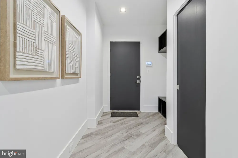 3525 GLENBROOK ROAD Fairfax, VA 22031