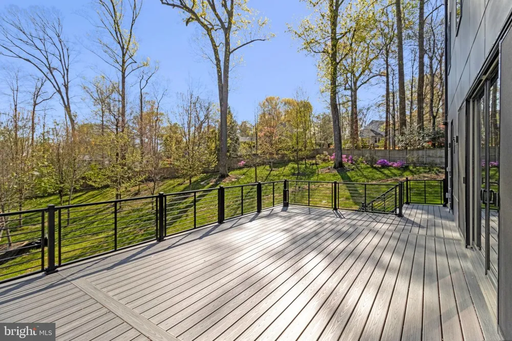 3525 GLENBROOK ROAD Fairfax, VA 22031