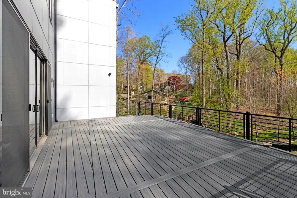 3525 GLENBROOK ROAD Fairfax, VA 22031