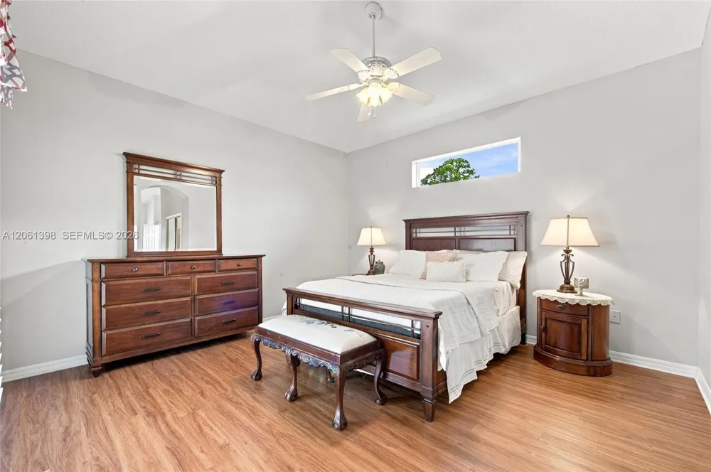 4025 SW Chablis St SW Vero Beach, FL 32968