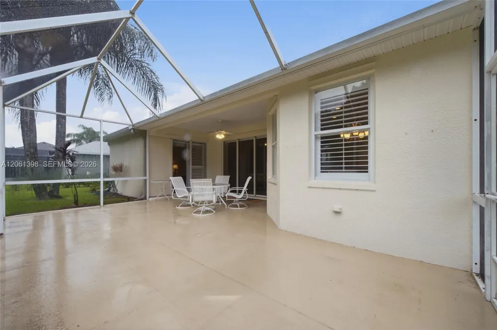 4025 SW Chablis St SW Vero Beach, FL 32968