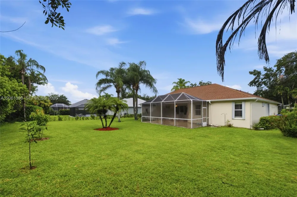 4025 SW Chablis St SW Vero Beach, FL 32968