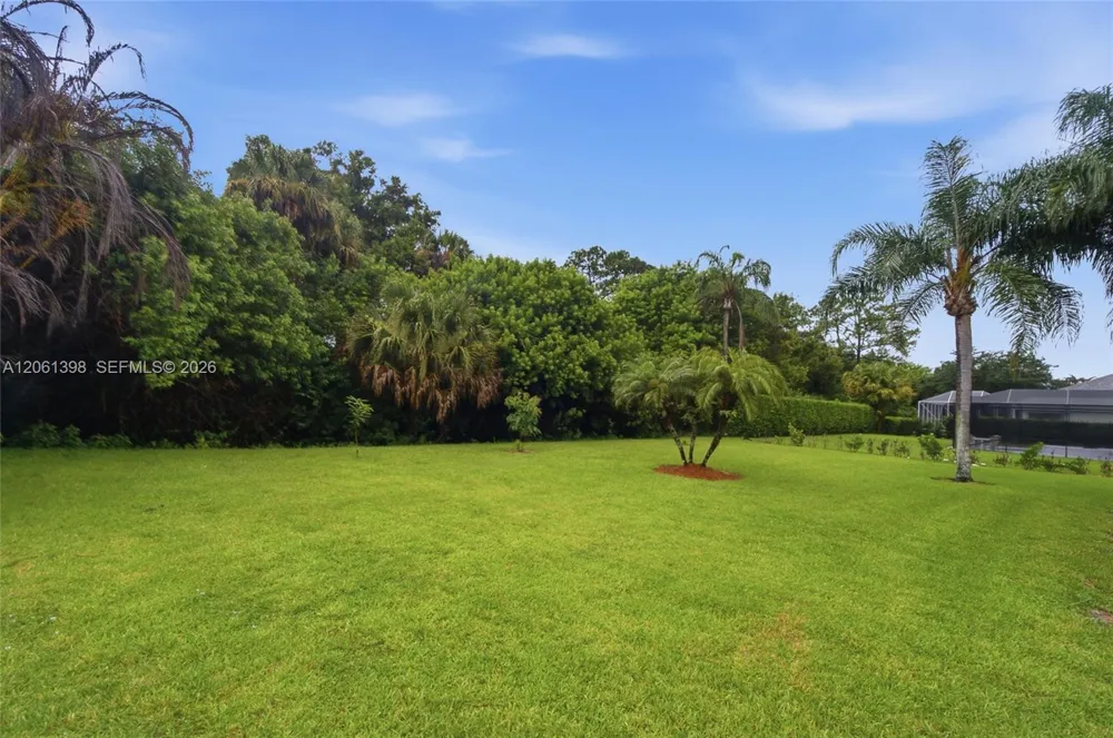 4025 SW Chablis St SW Vero Beach, FL 32968