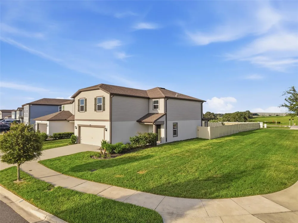 9018 RALLY SPRING LOOP Wesley Chapel, FL 33545