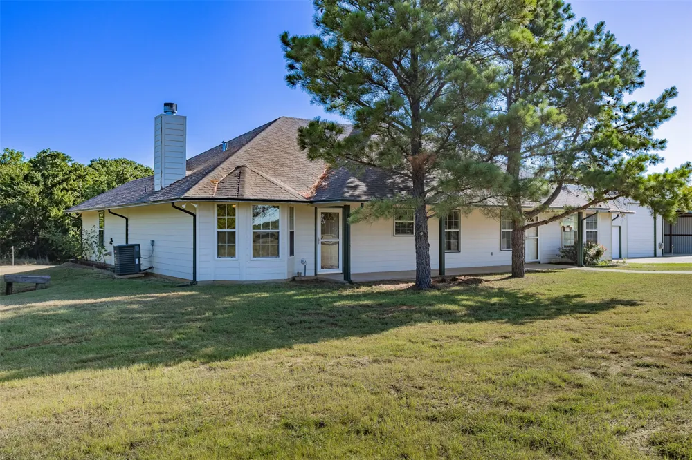 251 Denton Road Gordonville, TX 76245