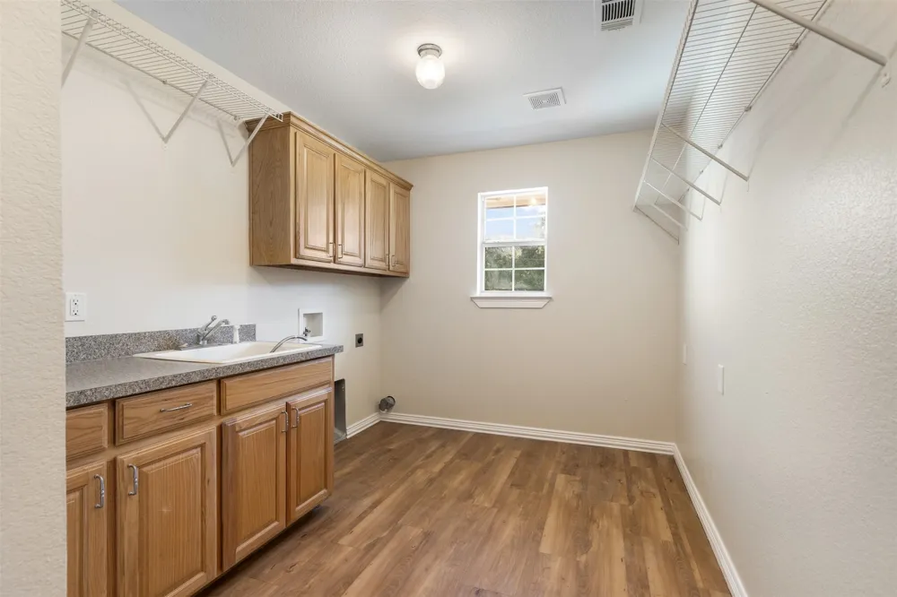 251 Denton Road Gordonville, TX 76245