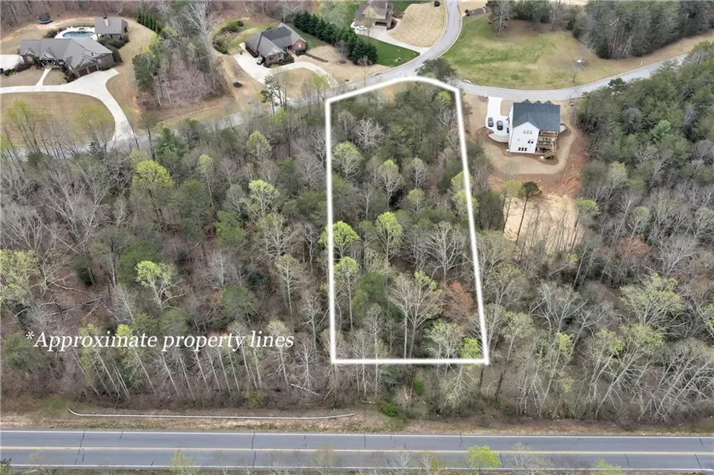 240 Woodmont Drive Cornelia, GA 30531