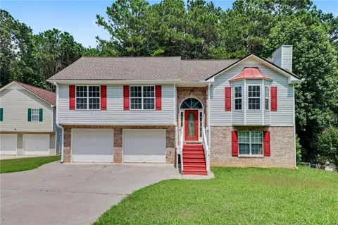 18 Broadlands Drive