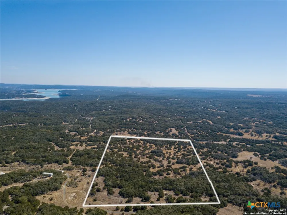 15 PR 2535 Mico, TX 78056