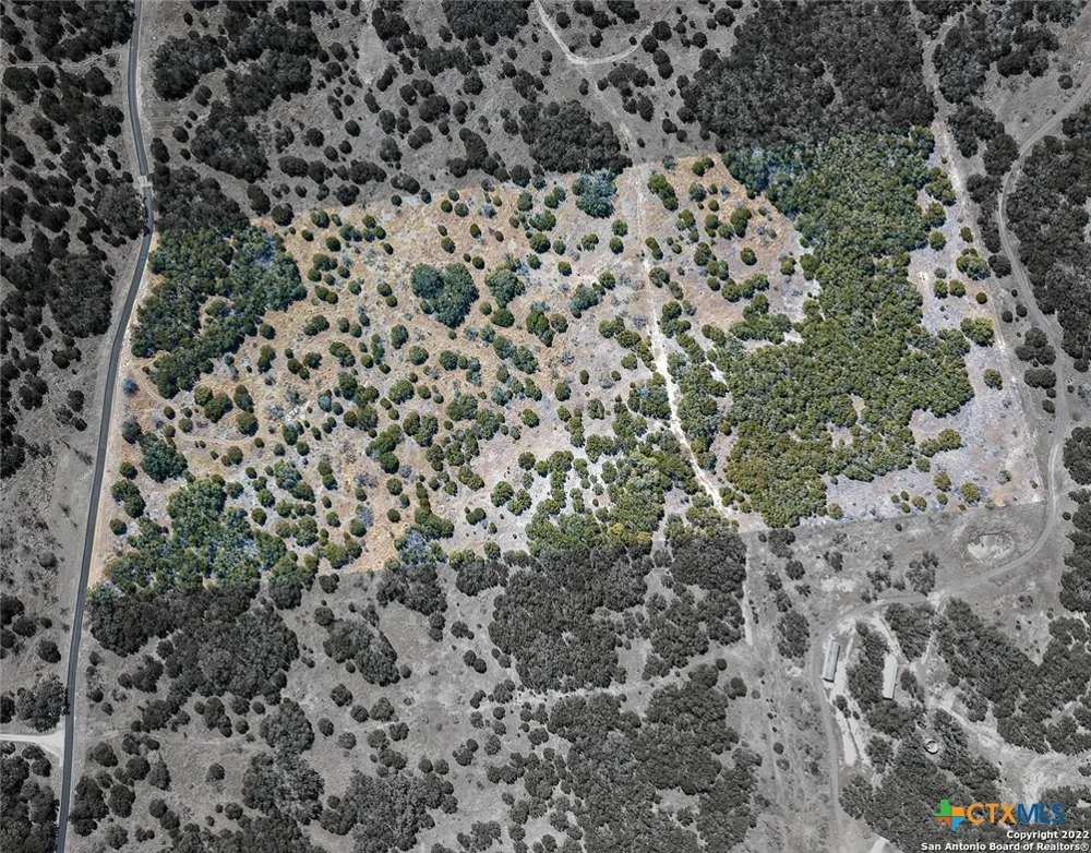 15 PR 2535 Mico, TX 78056