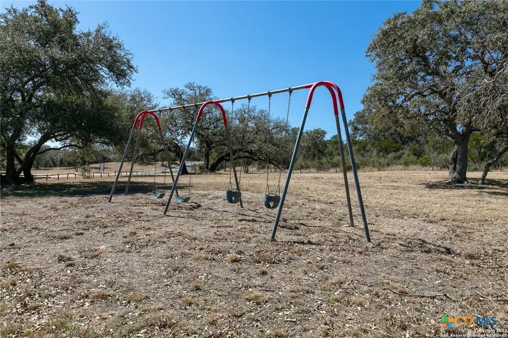 15 PR 2535 Mico, TX 78056