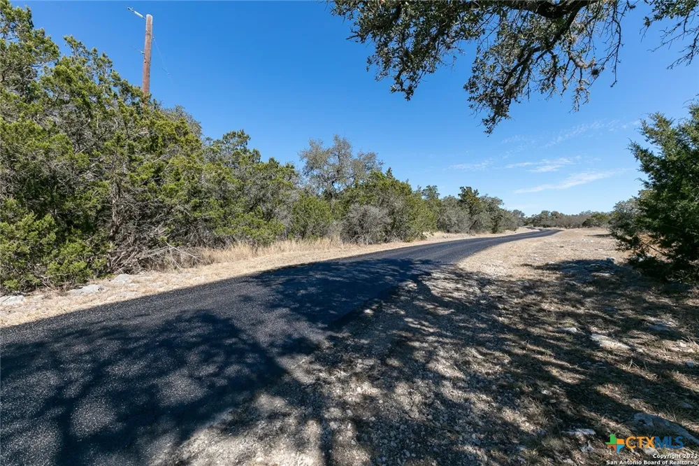 15 PR 2535 Mico, TX 78056
