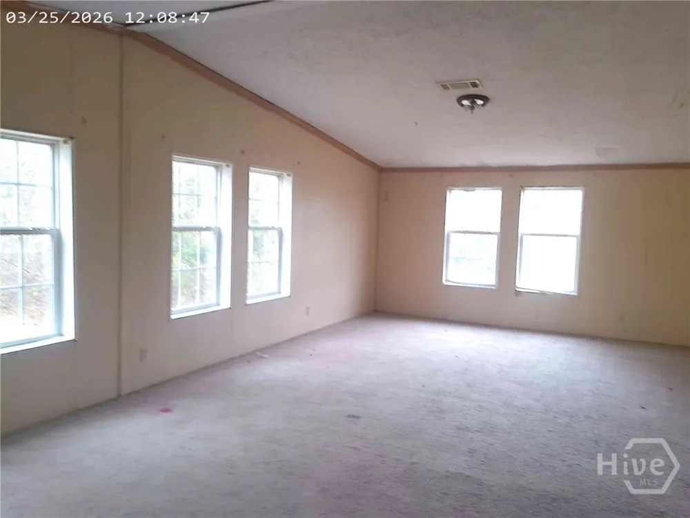 68 Pine Tar Lane NE Ludowici, GA 31316