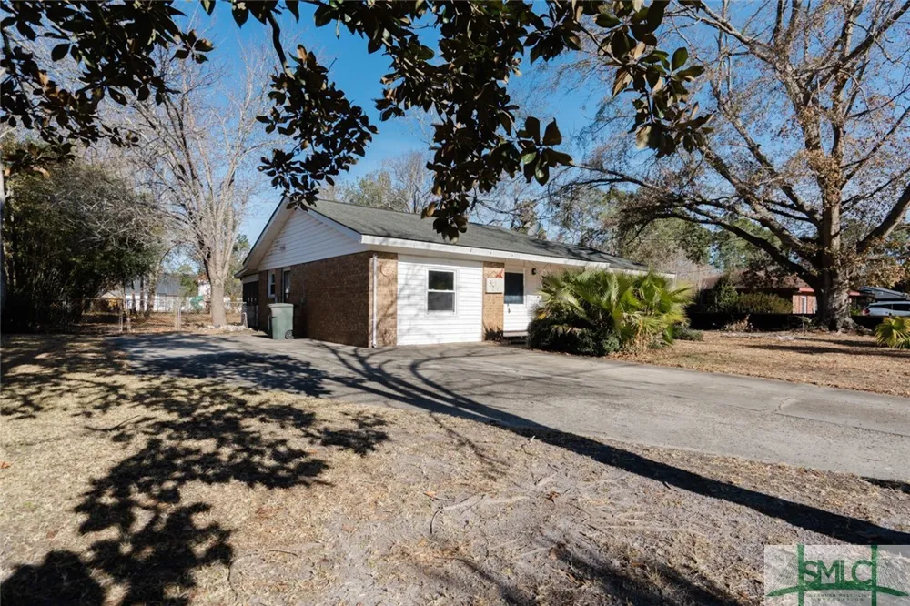 22 Oak Street Hinesville, GA 31313