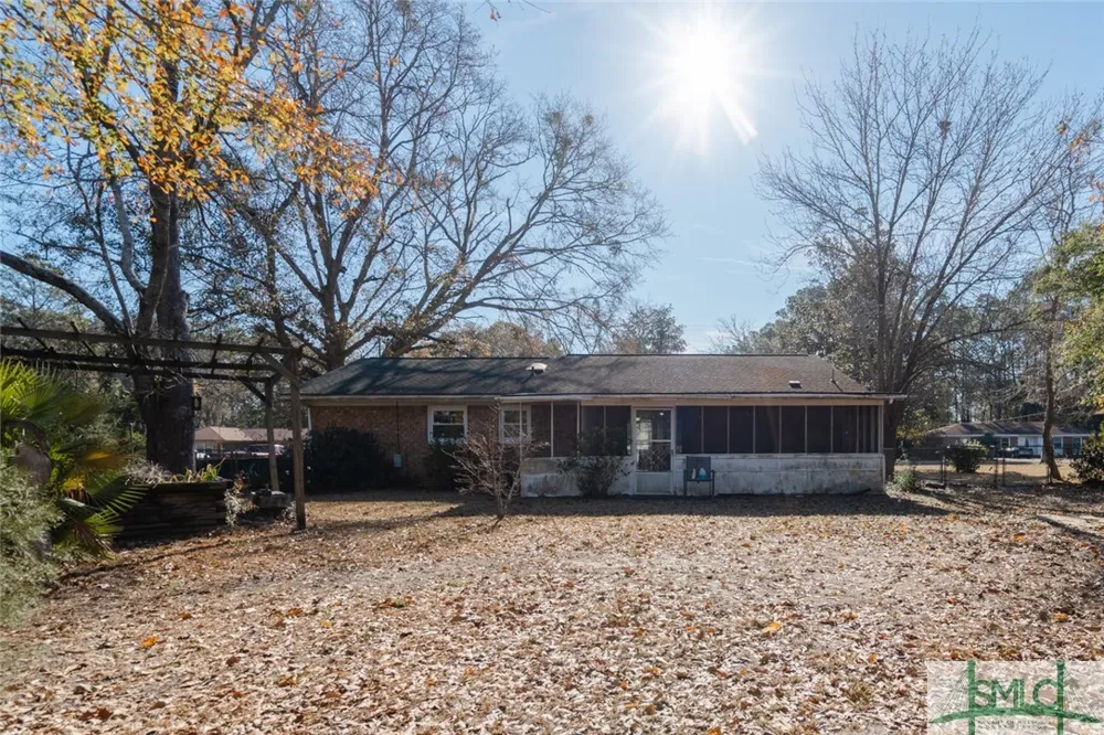 22 Oak Street Hinesville, GA 31313