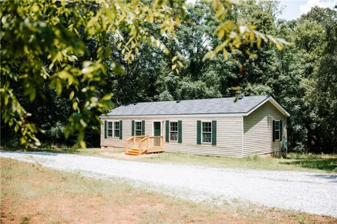 1760 Cedar Grove Rd