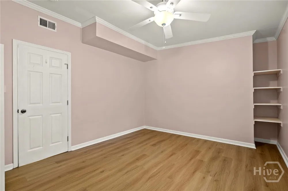 163 North Drive Savannah, GA 31406