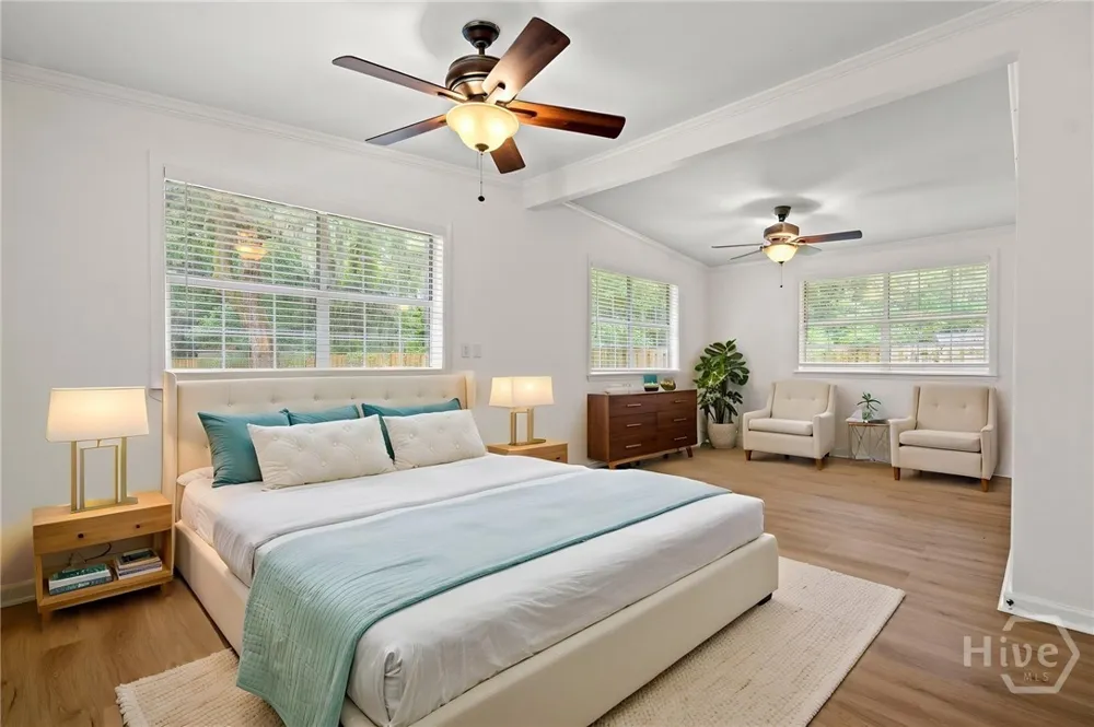 163 North Drive Savannah, GA 31406