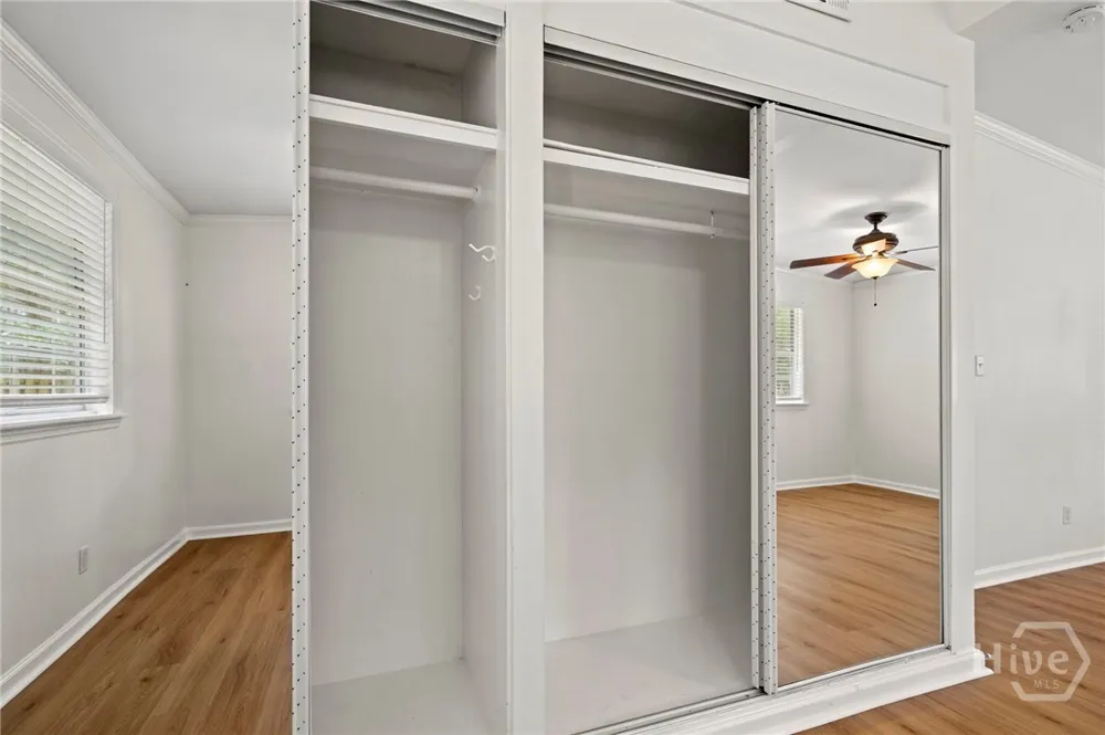 163 North Drive Savannah, GA 31406