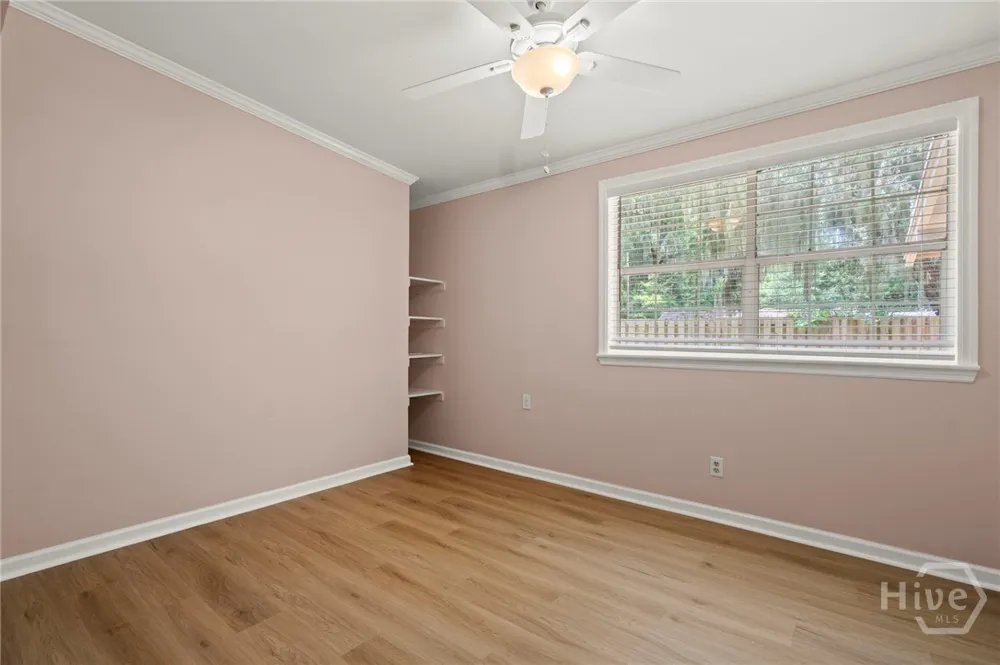 163 North Drive Savannah, GA 31406