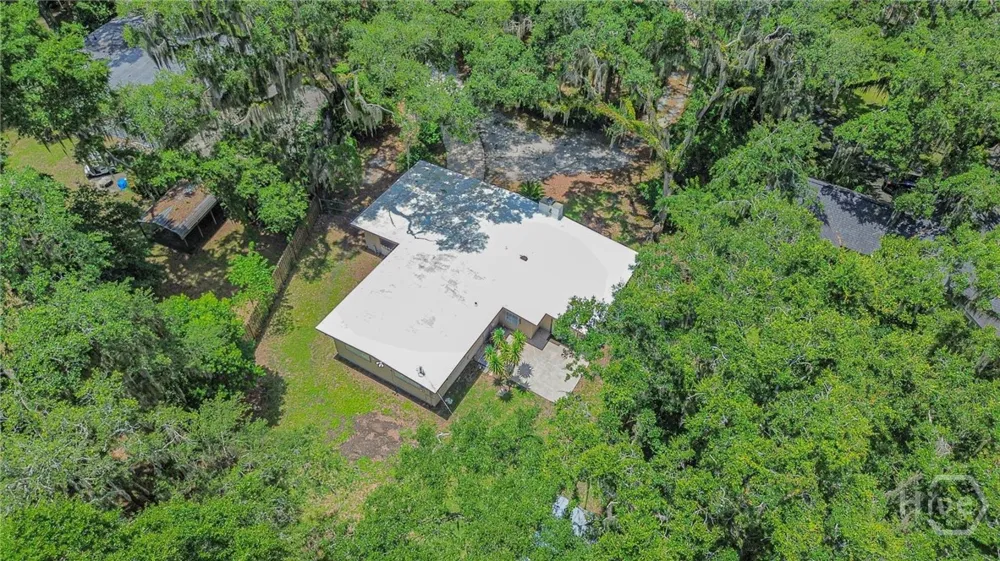 163 North Drive Savannah, GA 31406
