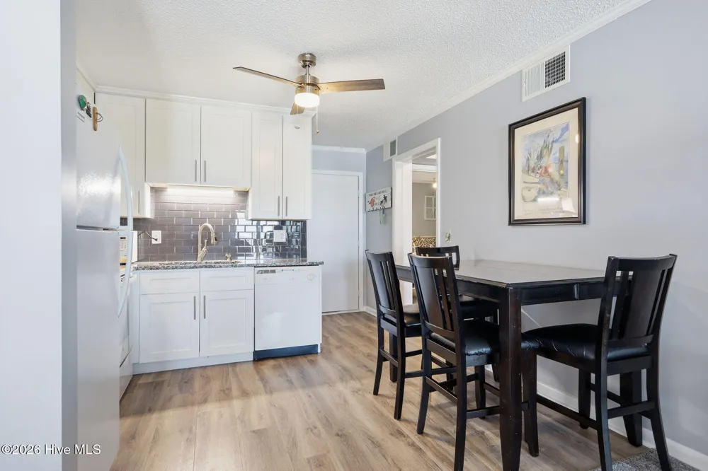 2008 Fort Macon Road E #I-15 Atlantic Beach, NC 28512