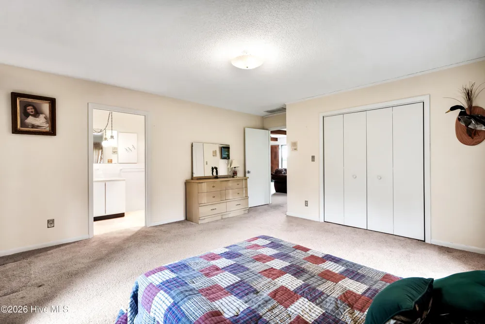 12285 Us Highway 421 Burgaw, NC 28425