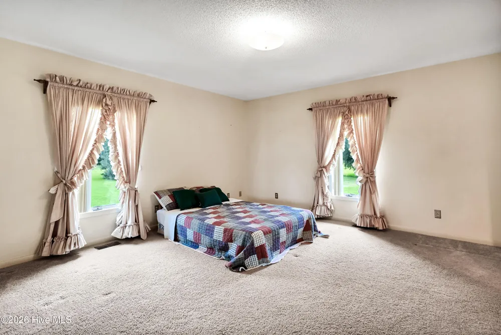 12285 Us Highway 421 Burgaw, NC 28425