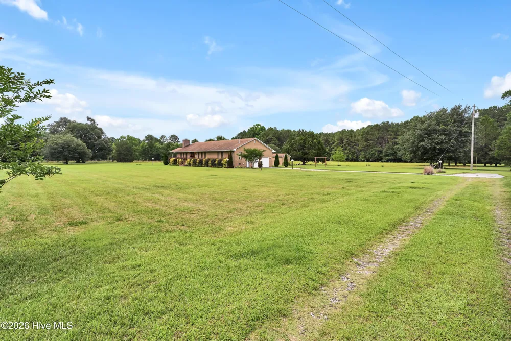 12285 Us Highway 421 Burgaw, NC 28425