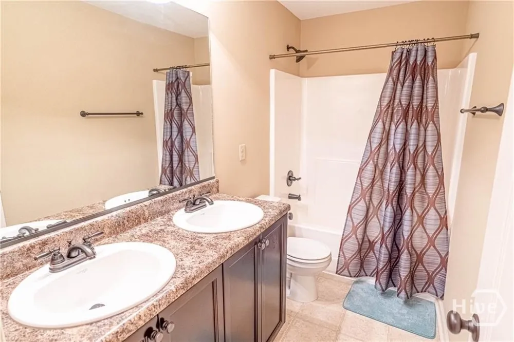 106 Broken Bit Circle Guyton, GA 31312