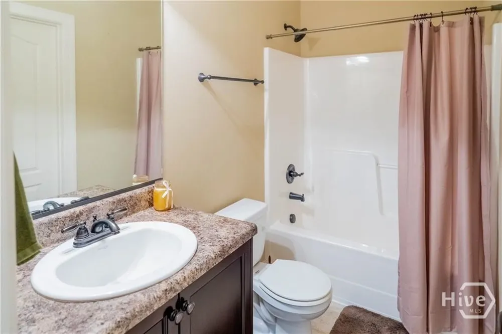 106 Broken Bit Circle Guyton, GA 31312