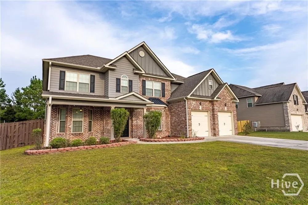 106 Broken Bit Circle Guyton, GA 31312