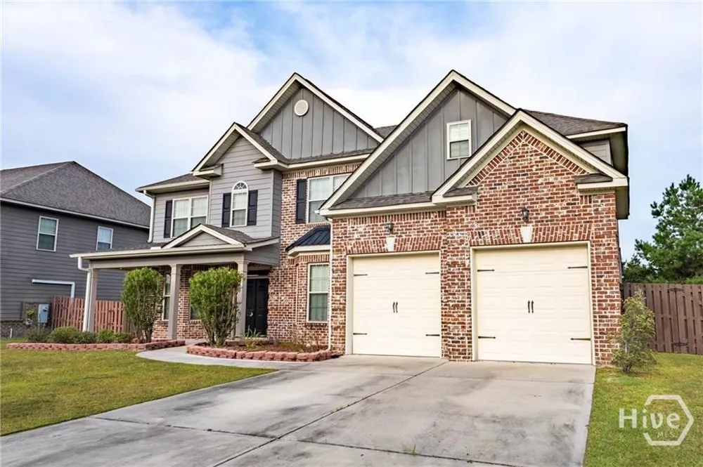 106 Broken Bit Circle Guyton, GA 31312