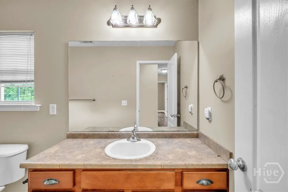 256 Savannah Lane Richmond Hill, GA 31324