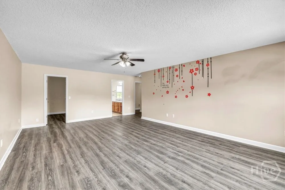 256 Savannah Lane Richmond Hill, GA 31324