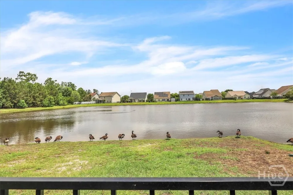 256 Savannah Lane Richmond Hill, GA 31324