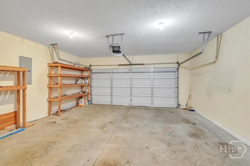 256 Savannah Lane Richmond Hill, GA 31324