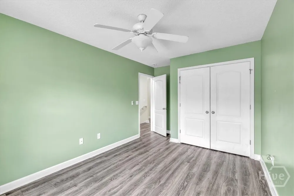 256 Savannah Lane Richmond Hill, GA 31324
