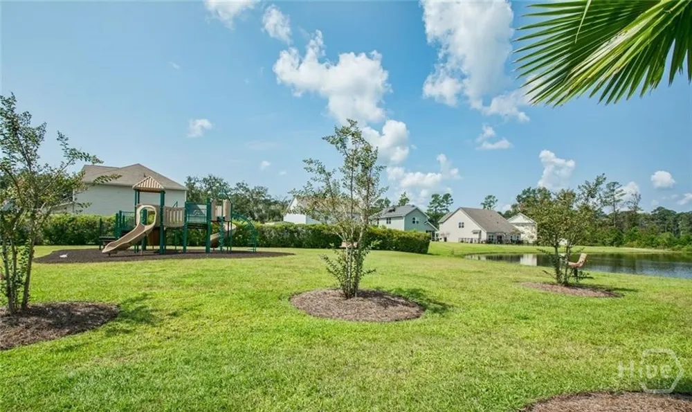 256 Savannah Lane Richmond Hill, GA 31324