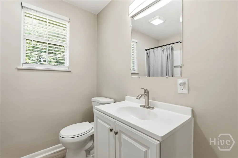 5616 Jan Street Savannah, GA 31406