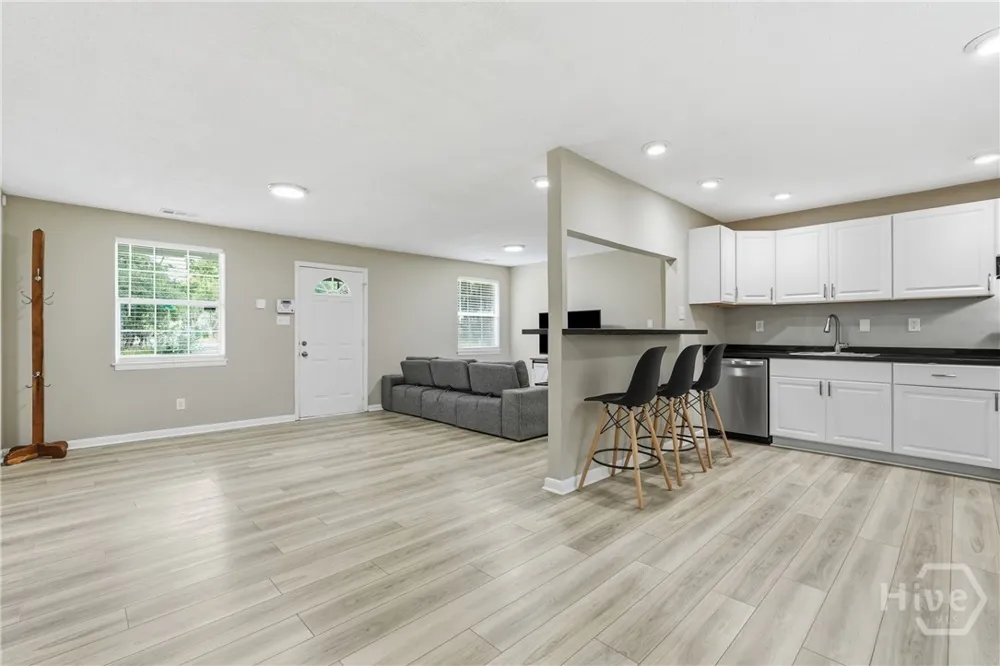 5616 Jan Street Savannah, GA 31406