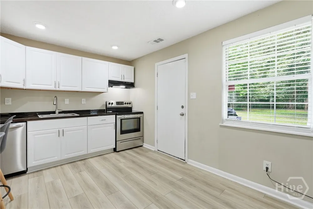5616 Jan Street Savannah, GA 31406