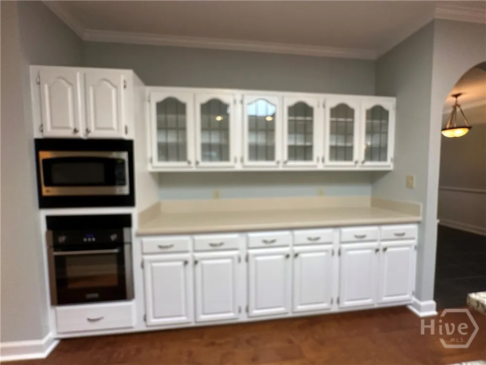 11 Morningside Drive Savannah, GA 31410