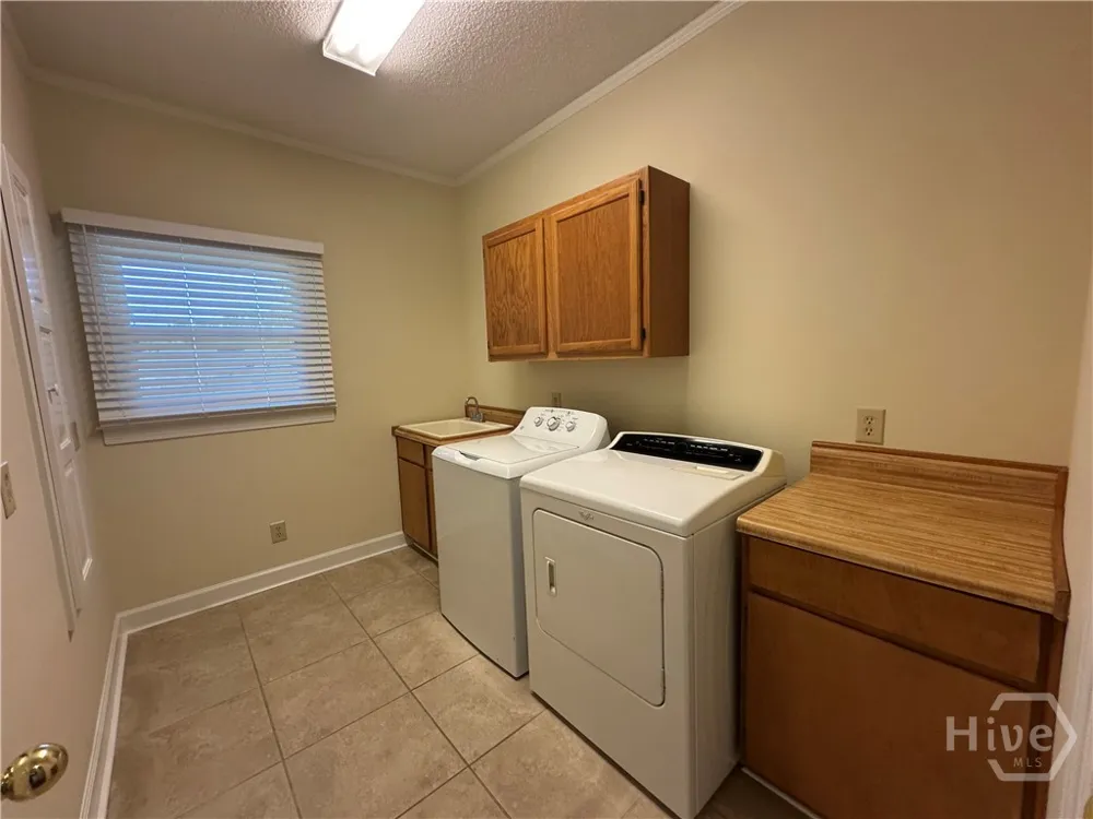 11 Morningside Drive Savannah, GA 31410