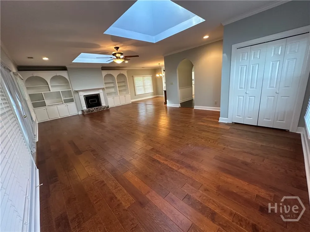 11 Morningside Drive Savannah, GA 31410