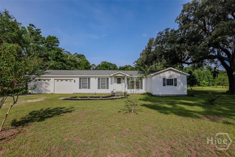 1492 Sand Hill Road Guyton, GA 31312
